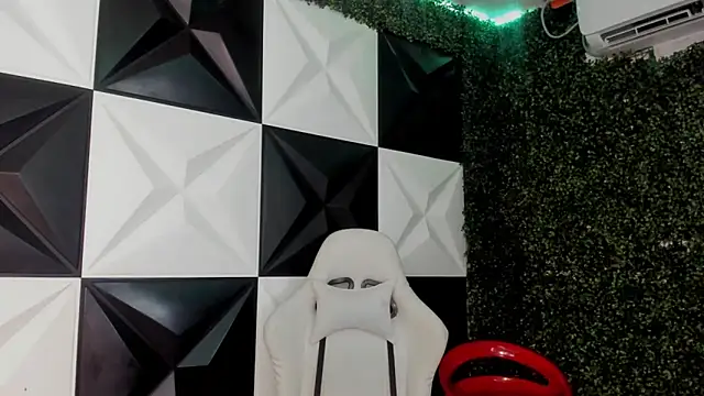 ManSant live sex cam