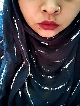 Indian-Nazia's cam snapshot