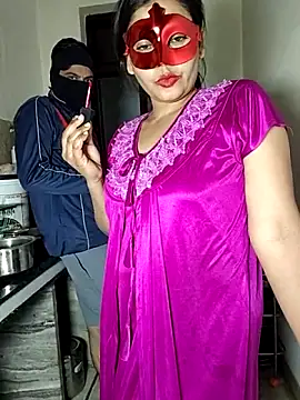 Heena-143 live sex cam