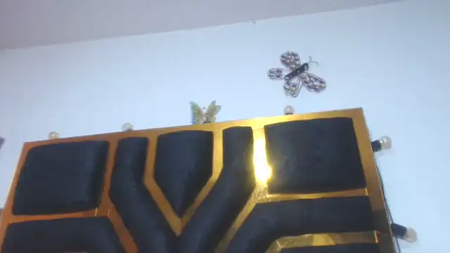 Helennahot's cam snapshot