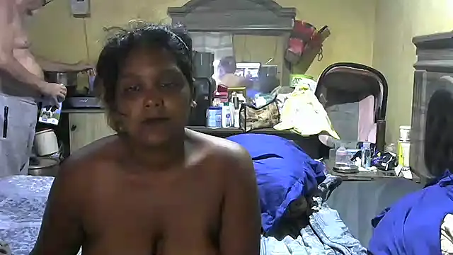 crazyloverstasmike's cam snapshot