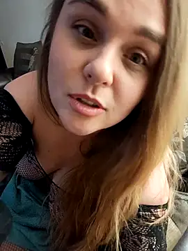 Juicy_PeachLux's cam snapshot