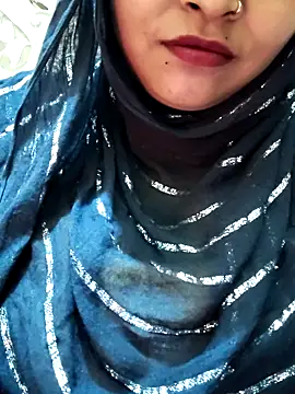 Indian-Nazia's cam snapshot