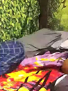 B4KINC's cam snapshot