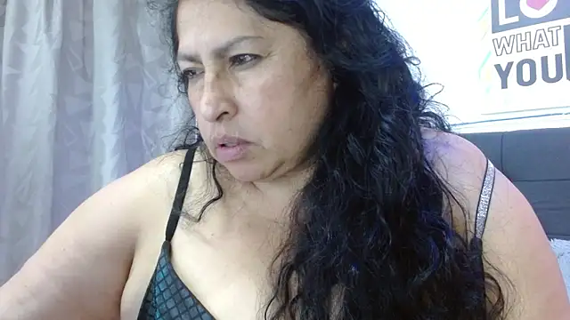 Keyla01_'s cam snapshot