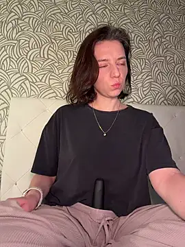 Take_Me_Awayy's cam snapshot