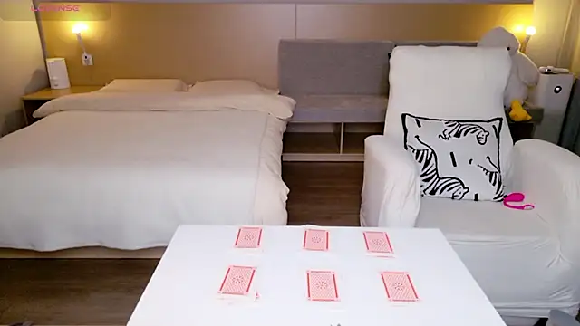 Lucky-baby's cam snapshot