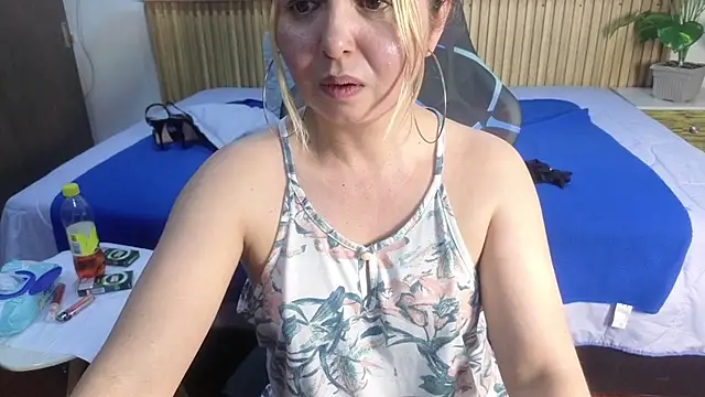 rose_meyer's cam snapshot