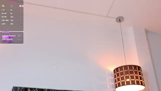 emily_perezz's cam snapshot