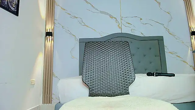 Nina_Rouge7's cam snapshot