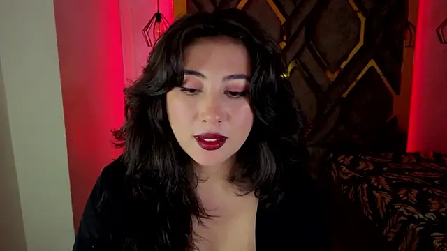 Luvienne's cam snapshot