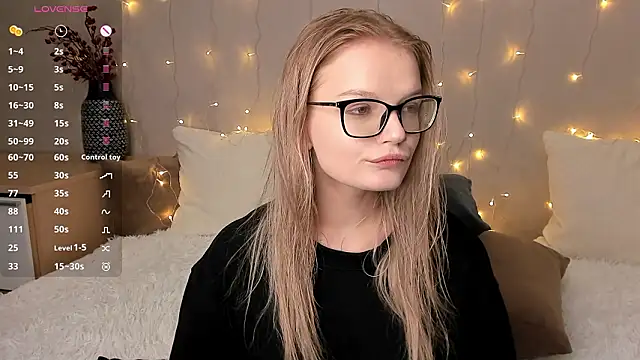 MicheleHonas's cam snapshot