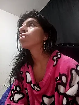 Alma_Kieran's cam snapshot