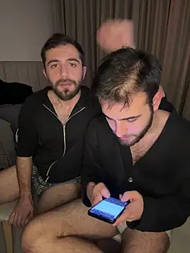 2HARDKURT's cam snapshot