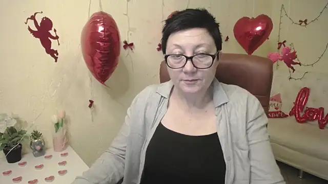 EmilyL0ve's cam snapshot