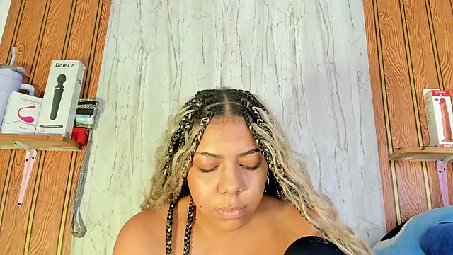 Alika01's cam snapshot