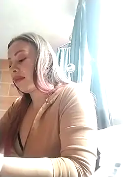 LaraCaliente's cam snapshot