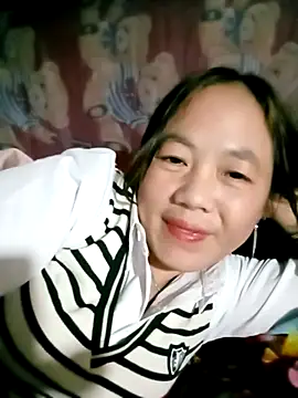 Sara_pusyy's cam snapshot