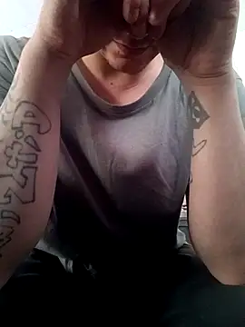 ChuckyyDee's cam snapshot