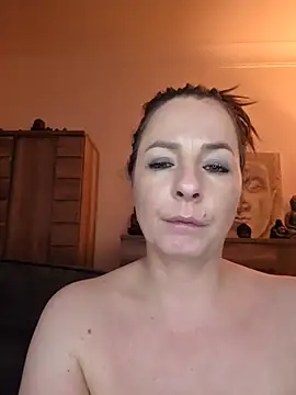 cristalines live sex cam