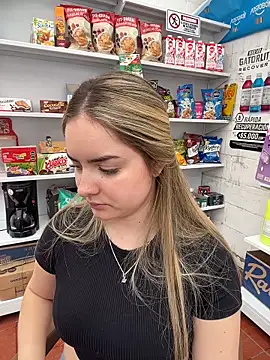 imlindapink live sex cam