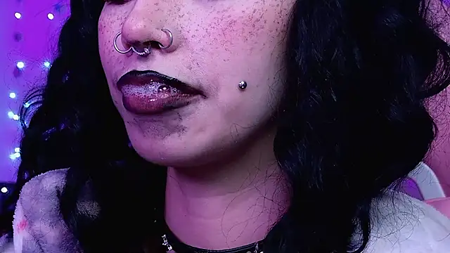 LeylaNoir_02's cam snapshot