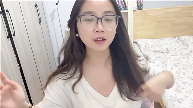 Hmm_0303's cam snapshot