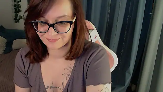 Milaniya_Poolys's cam snapshot