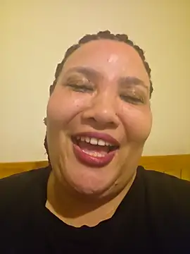 Curvy-Nthabi_X's cam snapshot