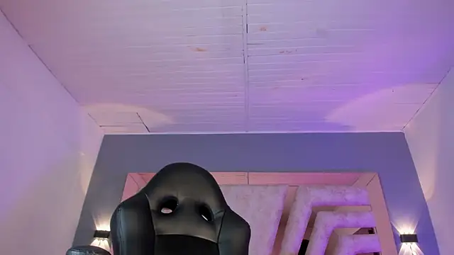 BellaBoobs_'s cam snapshot