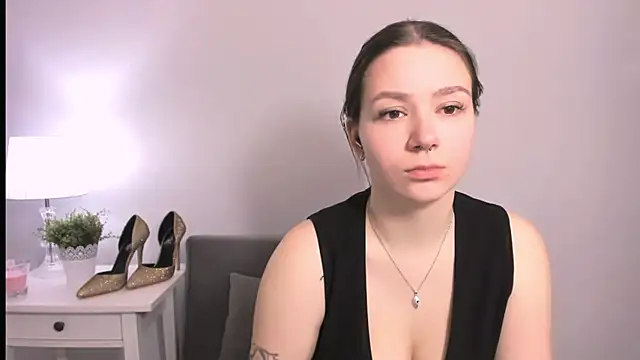 KatySensualy live sex cam