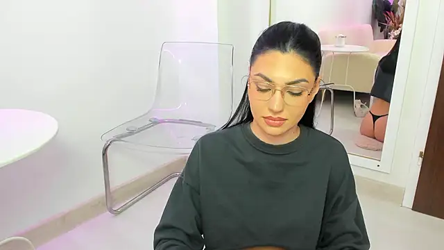 Baby_Ava_'s cam snapshot