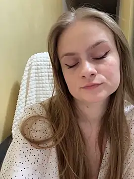 SophiaSweet_'s cam snapshot