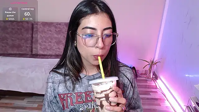 Susanahendrix's cam snapshot