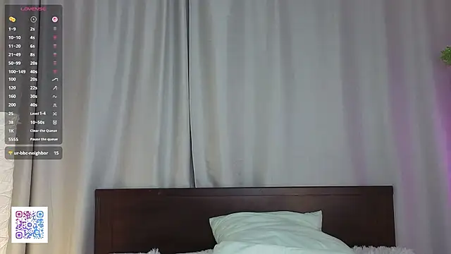 FreedaKulow's cam snapshot