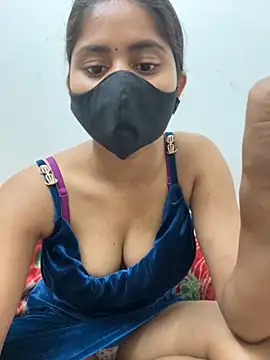 sexy-riya43's cam snapshot