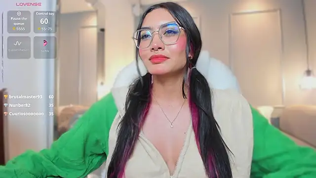 AzuraKindong live sex cam