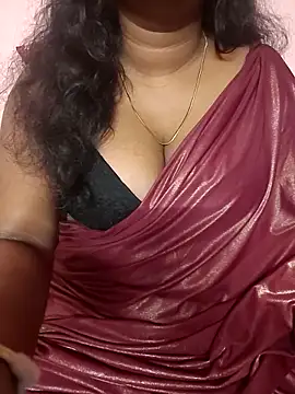 Keerthee_'s cam snapshot