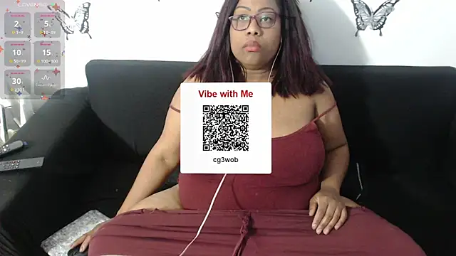 ROSEXXMARY live sex cam