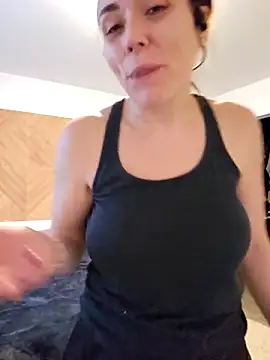 Ellie-Elizabeth's cam snapshot