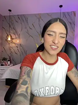 Scaarlettfox's cam snapshot