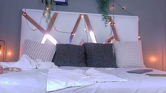 SeleneGibson__'s cam snapshot