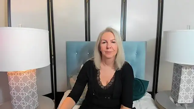 EricaTop's cam snapshot