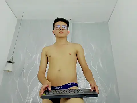 AndyFame1's cam snapshot