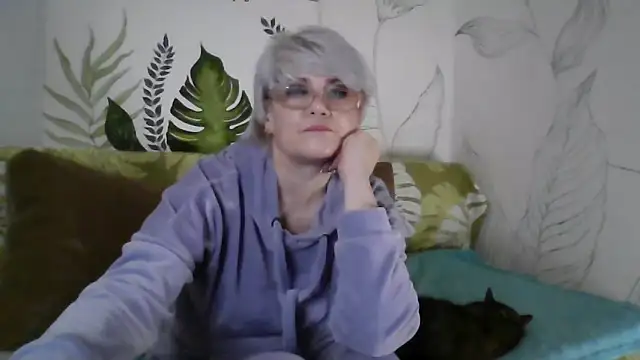 Catty_Lady's cam snapshot