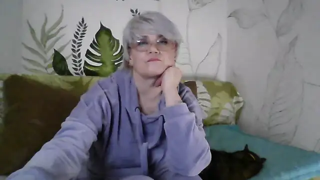 Catty_Lady's cam snapshot