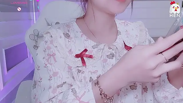 Hen-1m52's cam snapshot