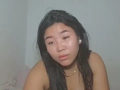 Zyeiii's cam snapshot