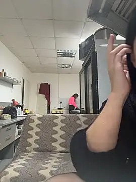 _Mila_Love's cam snapshot