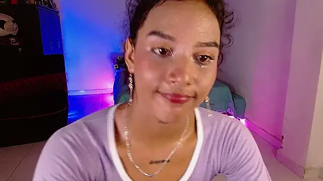 Chelsea__2's cam snapshot